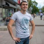 Евгений Романов